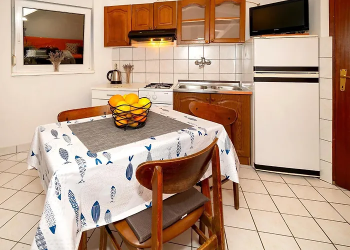 Nada & Ivan With Terrace Apartment *