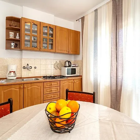 Nada & Ivan With Terrace Baška