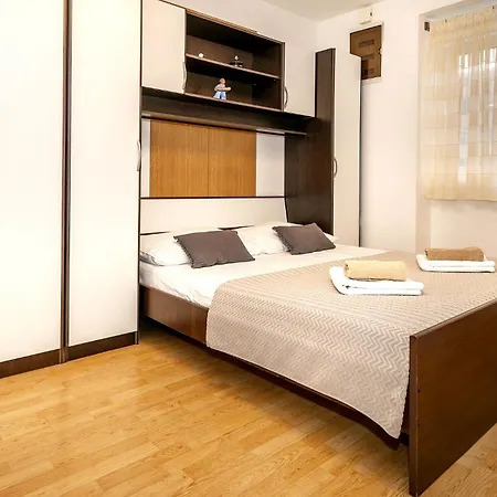 Nada & Ivan With Terrace Apartman *